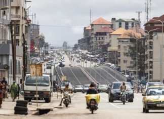 GUINÉE : TIRS PRÈS DE LA MAISON CENTRALE DE CONAKRY LORS DU TRANSFERT DU COMMANDANT TOUMBA DIAKITÉ